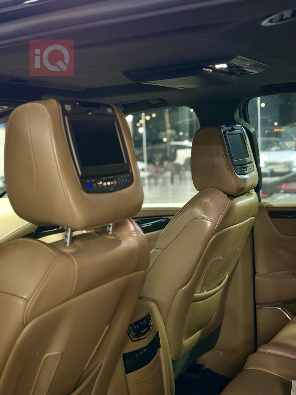 كاديلاك اسكاليد